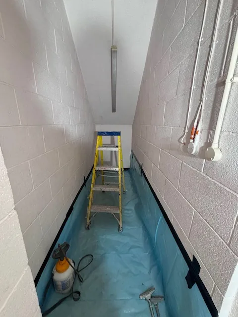 HSE-licensed asbestos gasket strip-out in SW8